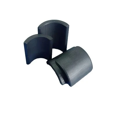 Magnet Segmen Ferit C5